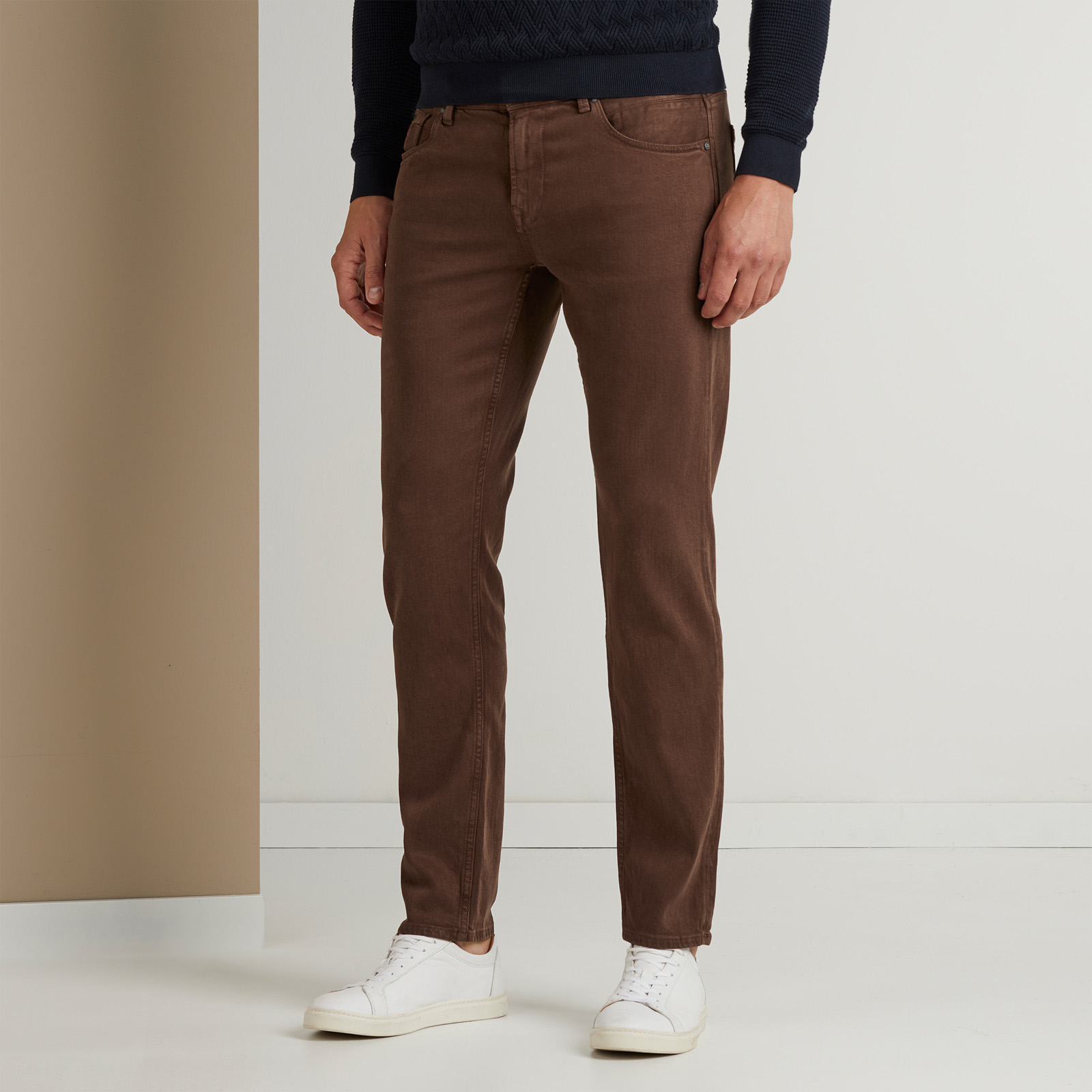 Vanguard jeans regular online fit