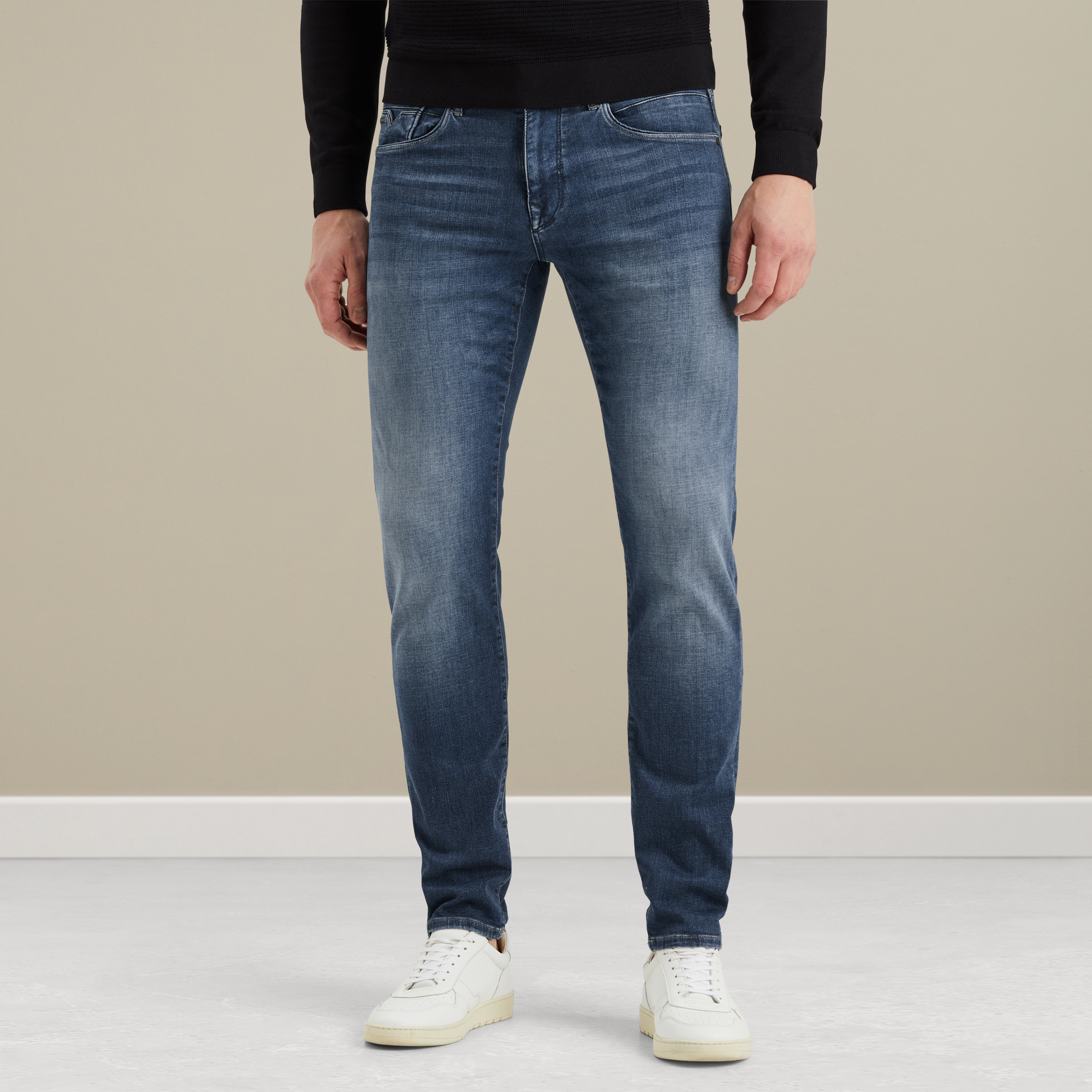 VANGUARD V12 slim fit jeans Free shipping and returns